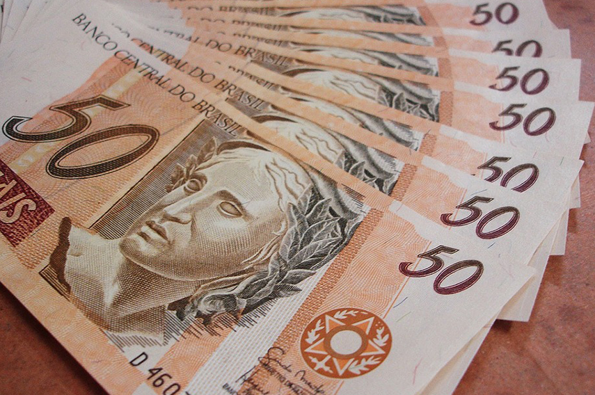 Terceiro lote de restituição do Imposto de Renda 2017 está disponível a partir de hoje